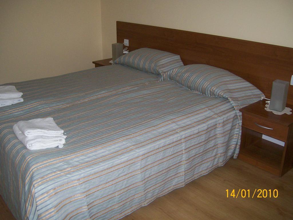 Hera Guest House Chiflik Habitación foto